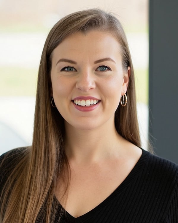 Headshot of Kaylee Craft Mitchell